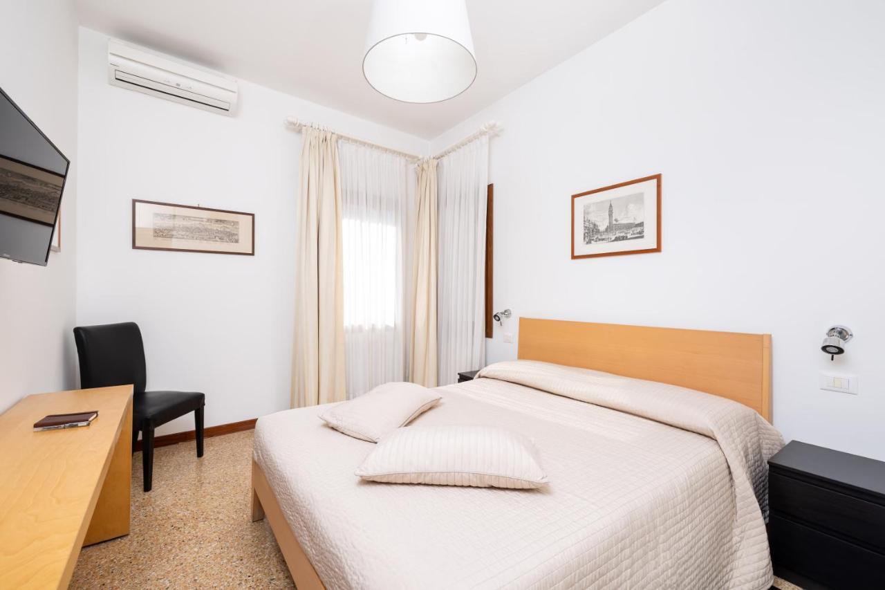 Residence Ca' Foscolo Benátky Exteriér fotografie